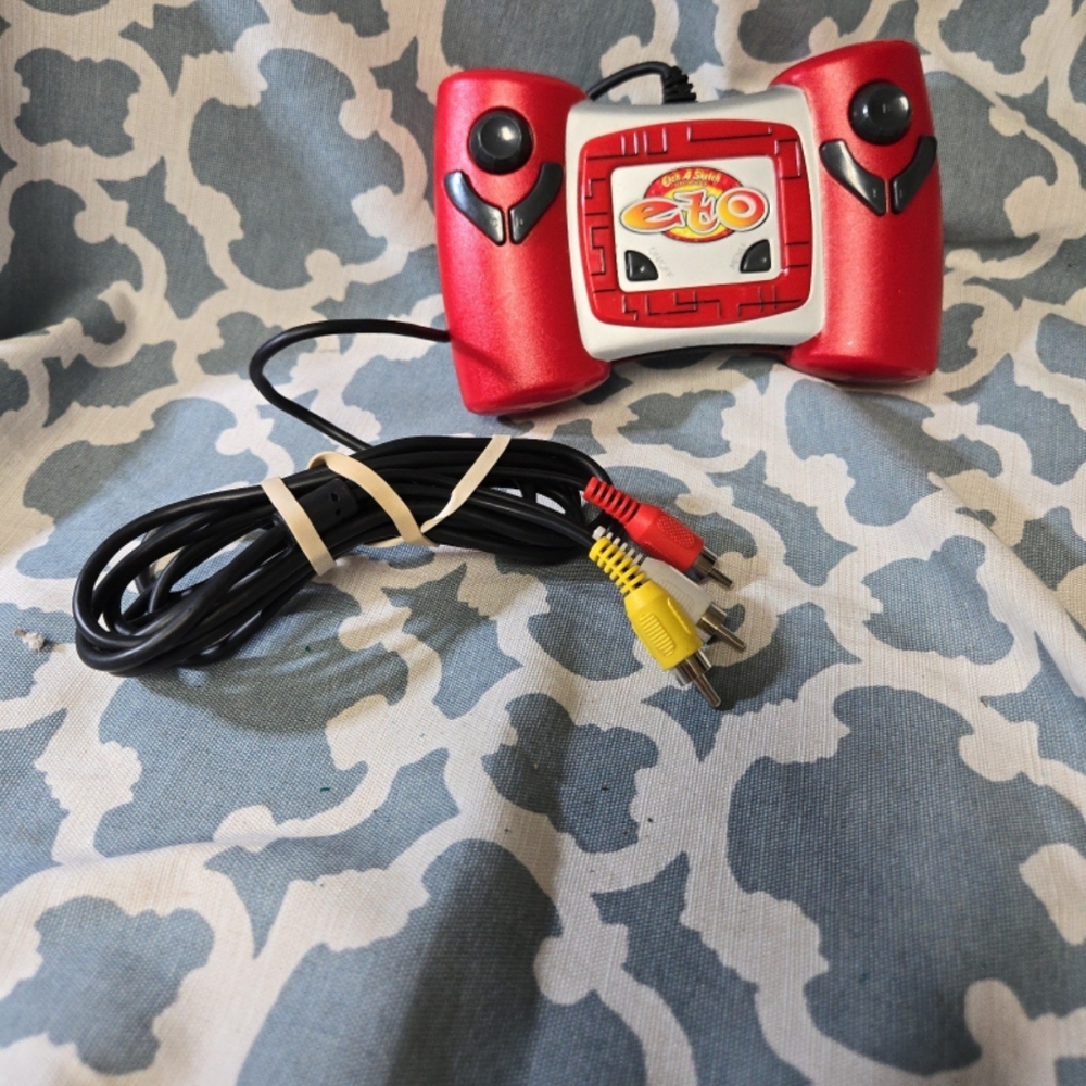 ETO Etch a Sketch TV Plug and Play Electronic Video Game. No Batteries Included.
